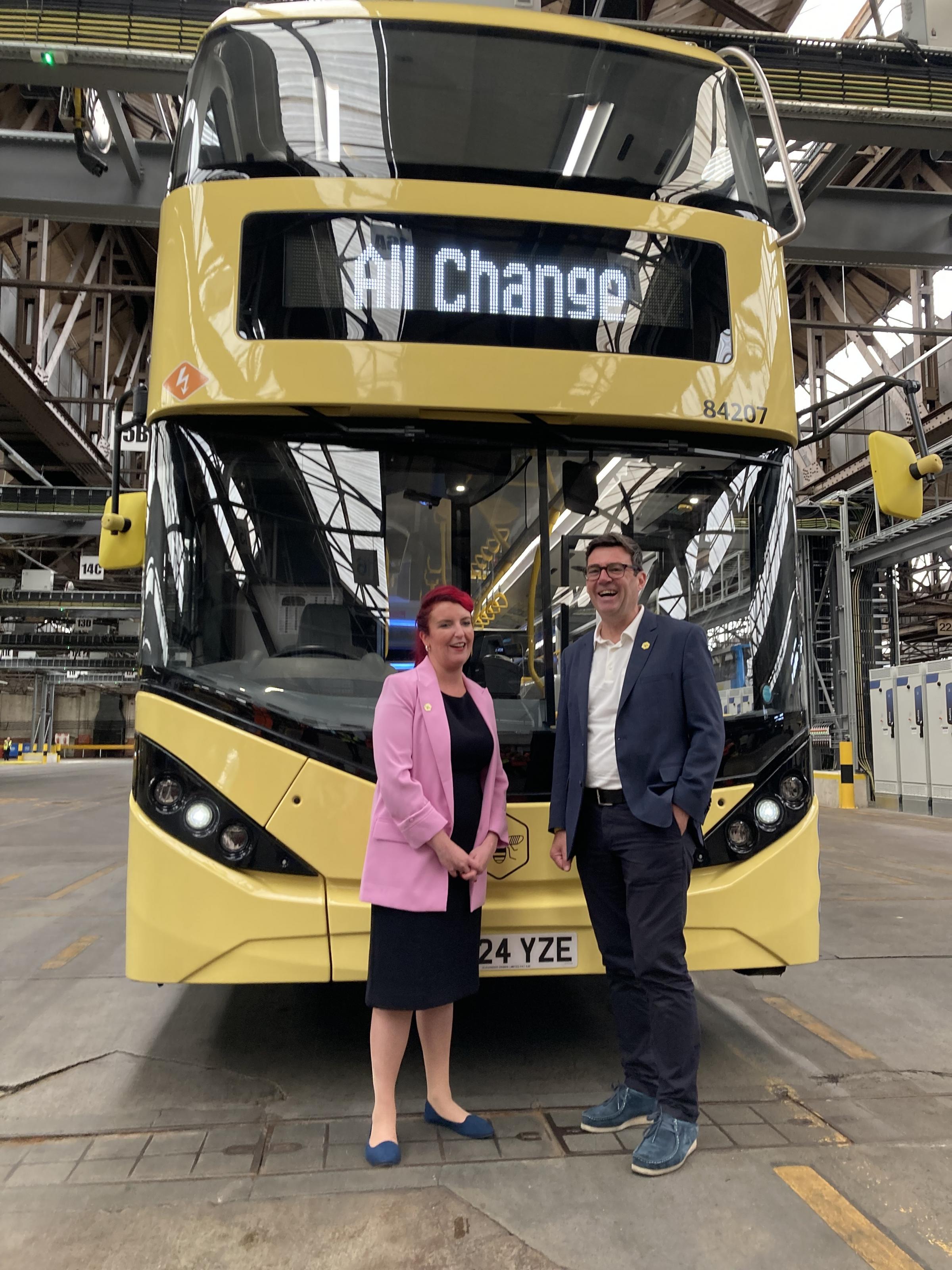 Transport Secretary Louise Haigh meets Greater Manchester mayor Andy Burnham at Oldham bus depot to learn more about the Bee Network (Picture: LDRS)